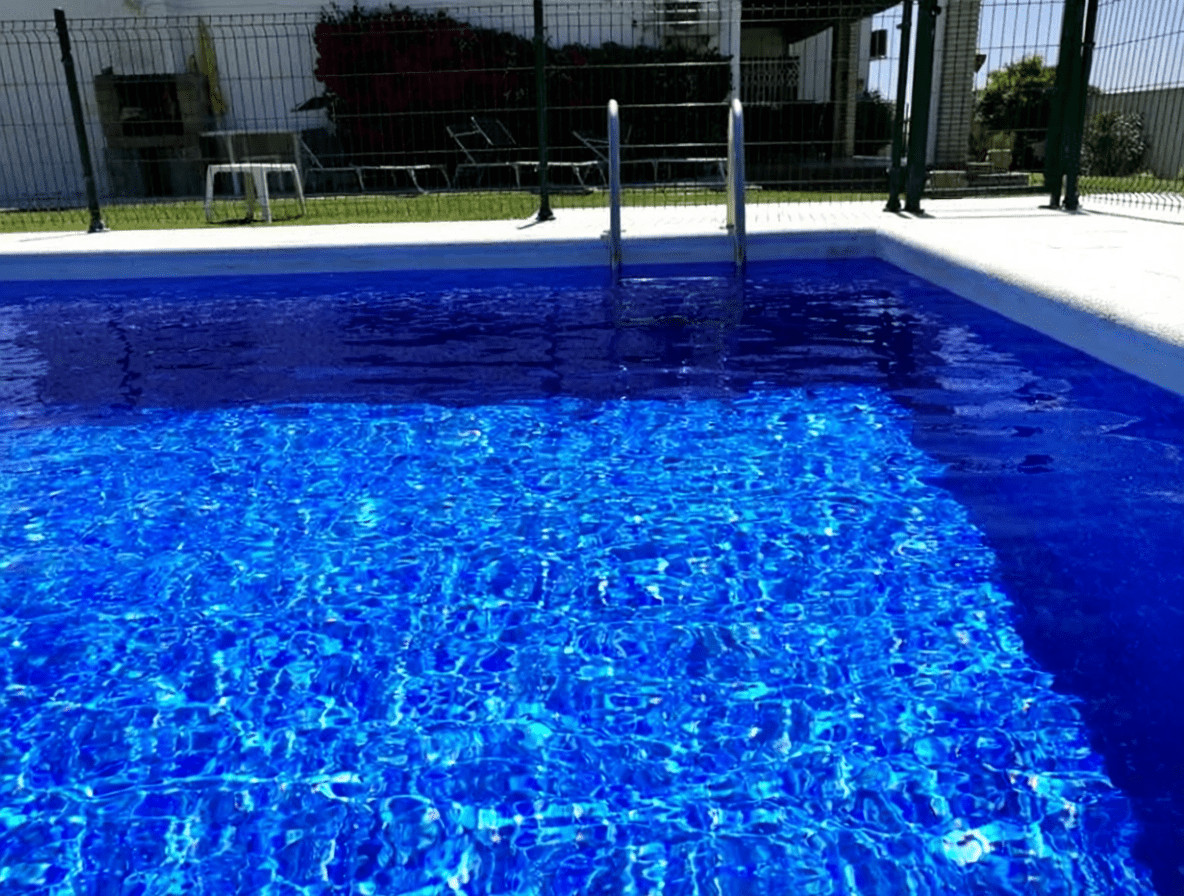 Тент — подстилка для бассейнов bestway