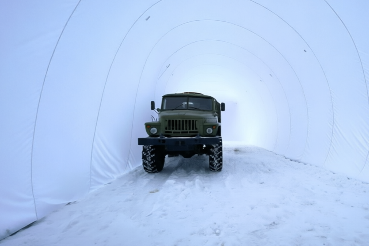 Бескаркасная палатка 14х4,5х4 м