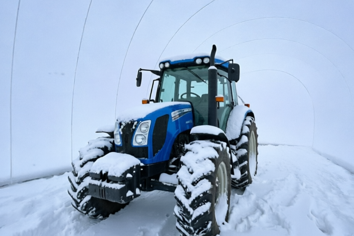 Бескаркасная палатка 12х7х6 м